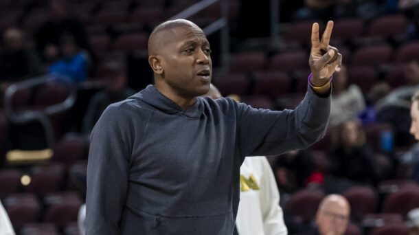 Mizzou head coach Dennis Gates.